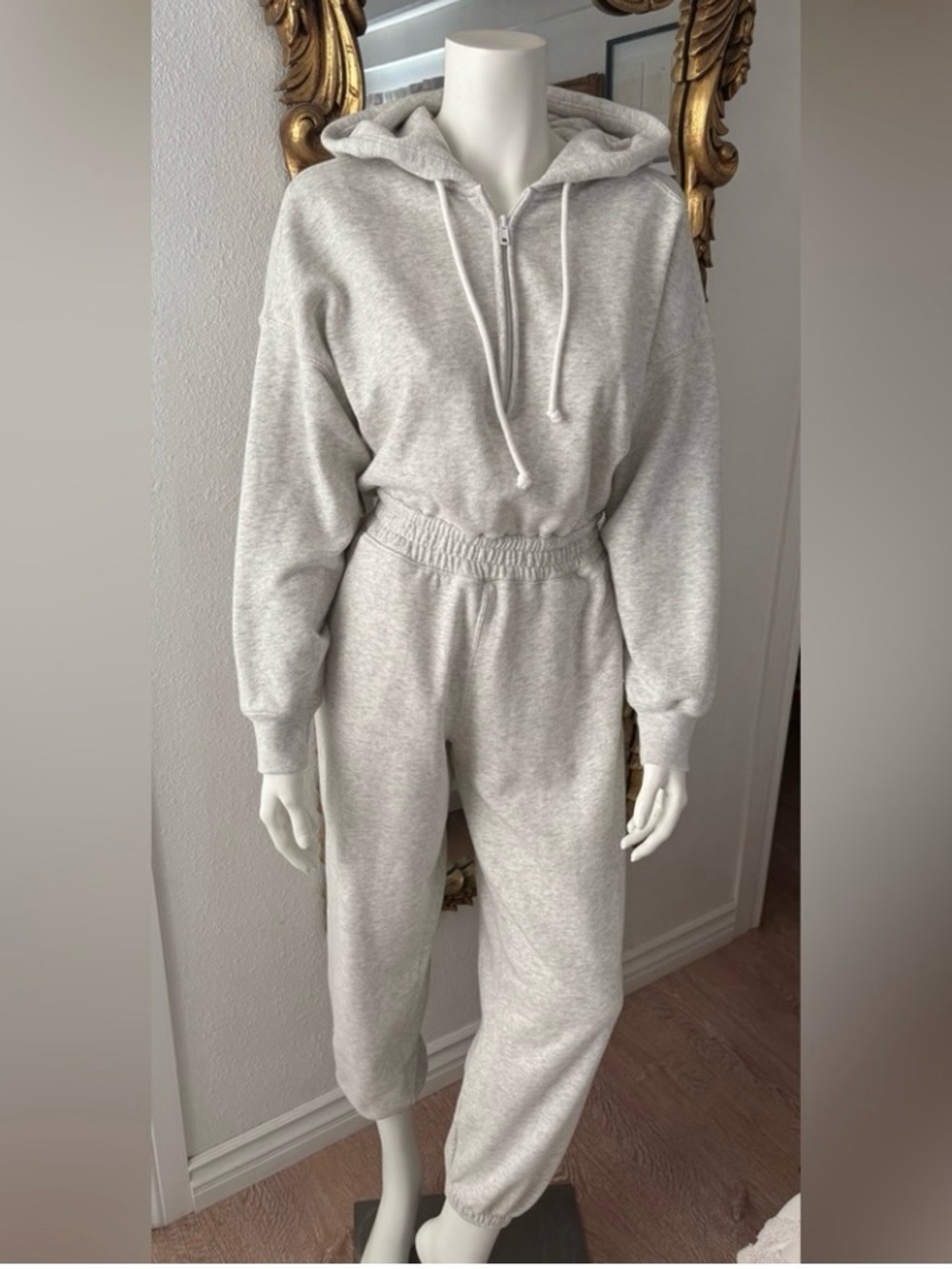 Abercrombie & Fitch 
Pants Jumpsuit
With Hoodie